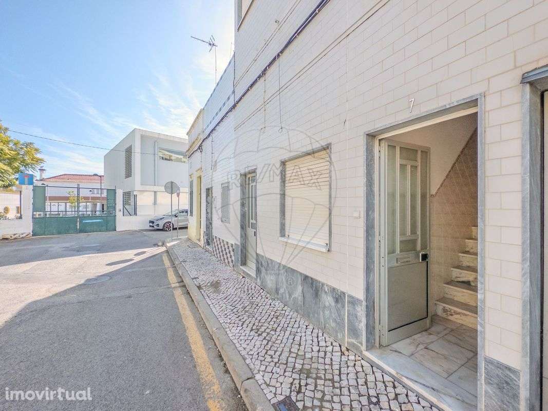 Moradia T2 para venda - Grande imagem: 2/38