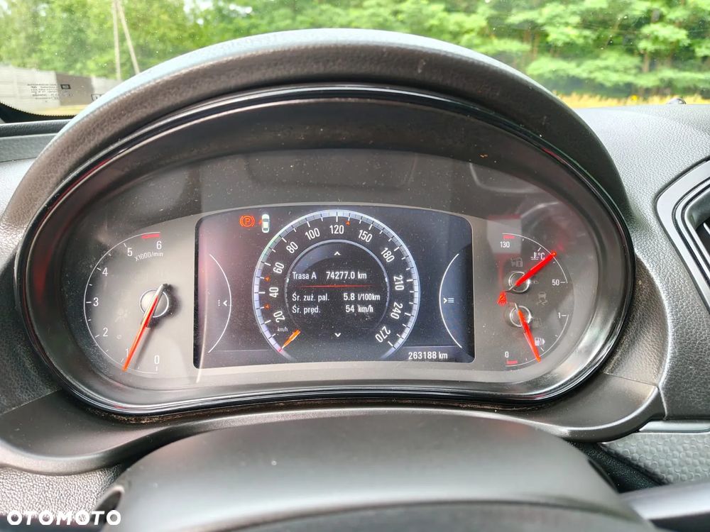 Opel Insignia 1.6 CDTI ecoFLEX Start/Stop Business Innovation - 10