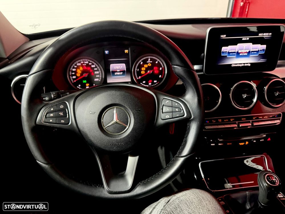 Mercedes-Benz C 200 BlueTEC Avantgarde+ - 23