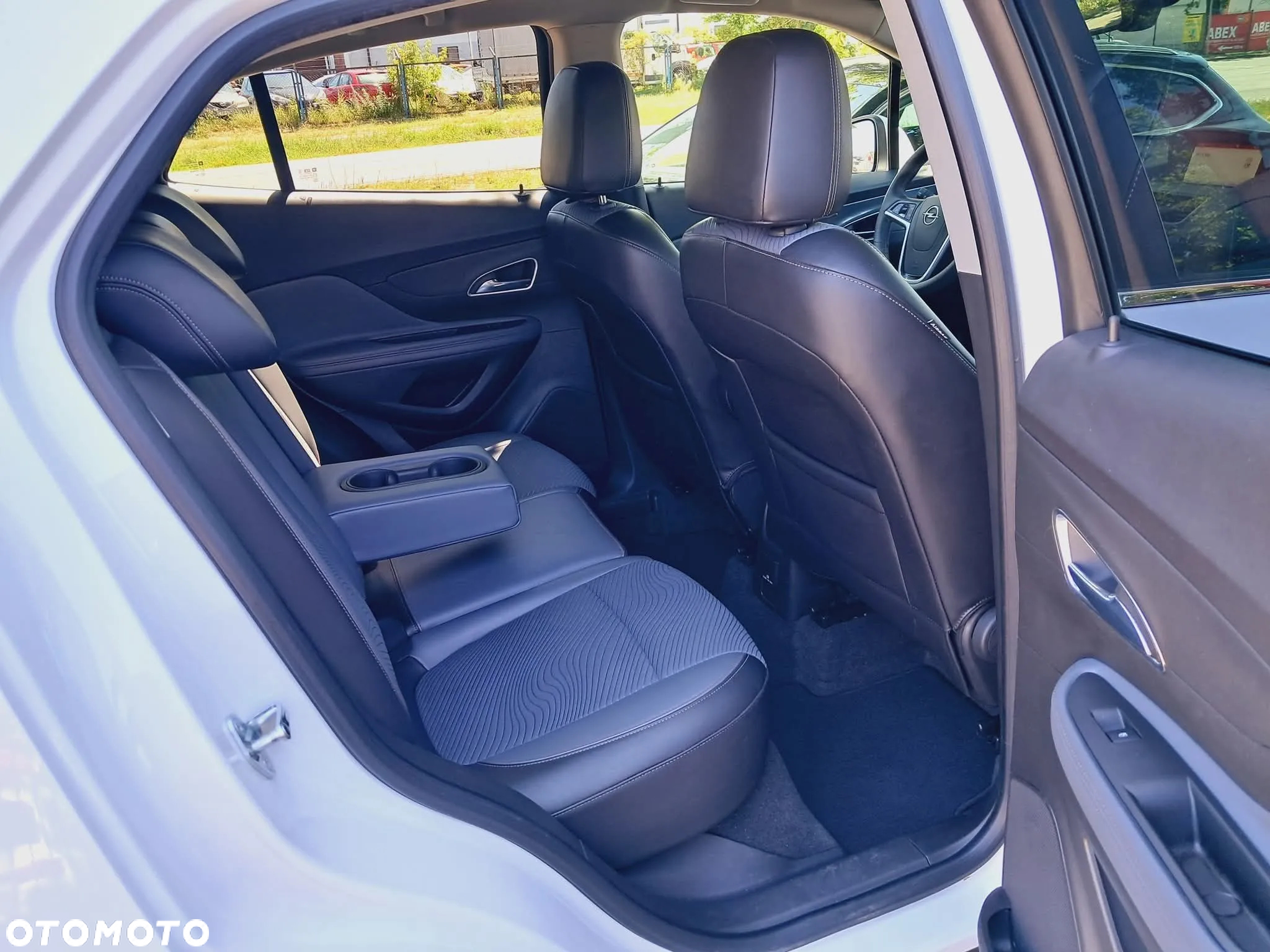 Opel Mokka 1.4 T Cosmo S&S - 23