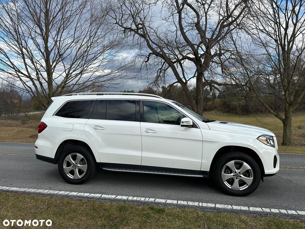Mercedes-Benz GLS - 10