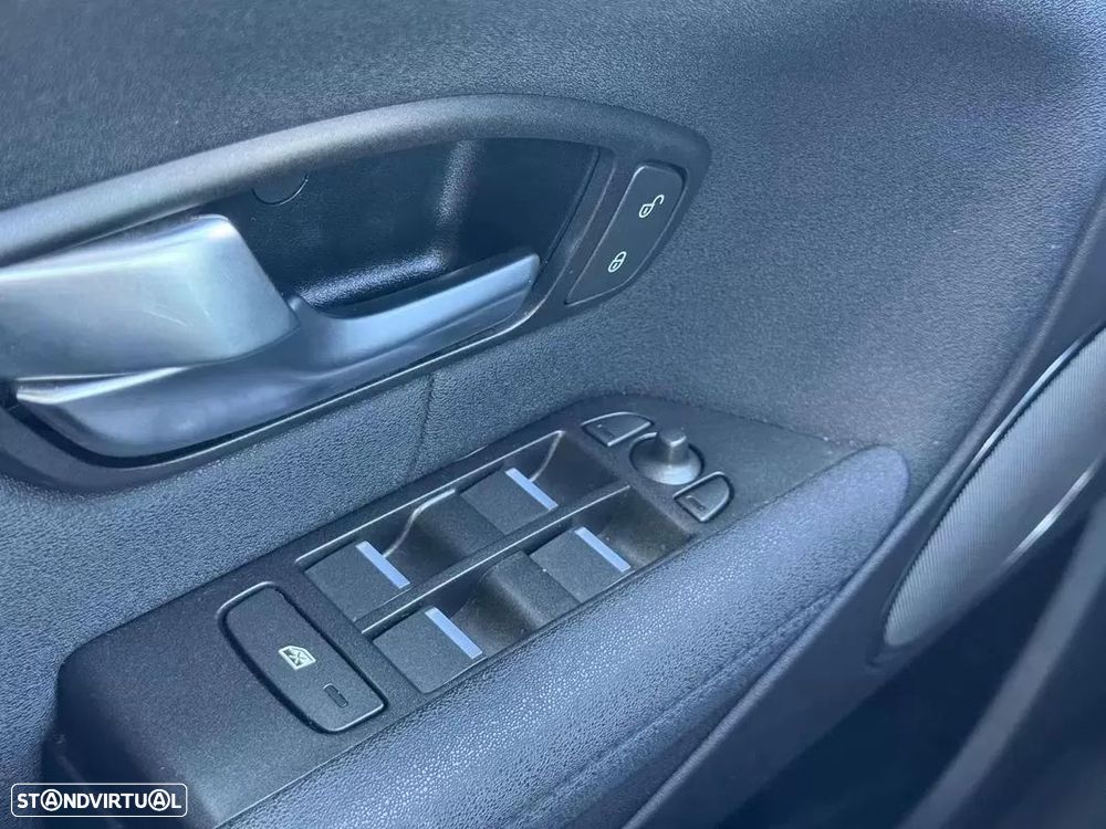 Land Rover Range Rover Evoque eD4 Pure - 32