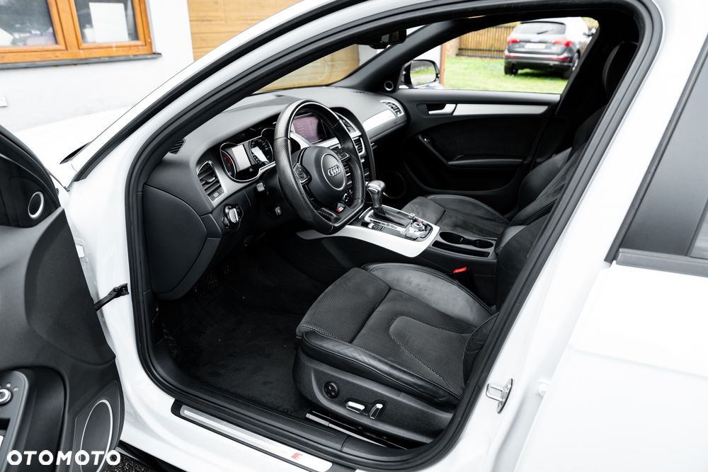 Audi A4 Avant 2.0 TFSI Quattro S tronic - 20