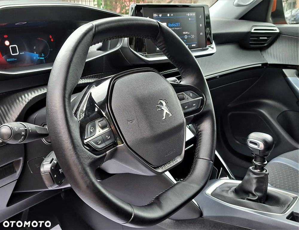 Peugeot 2008 1.2 Pure Tech GPF Allure S&S - 28