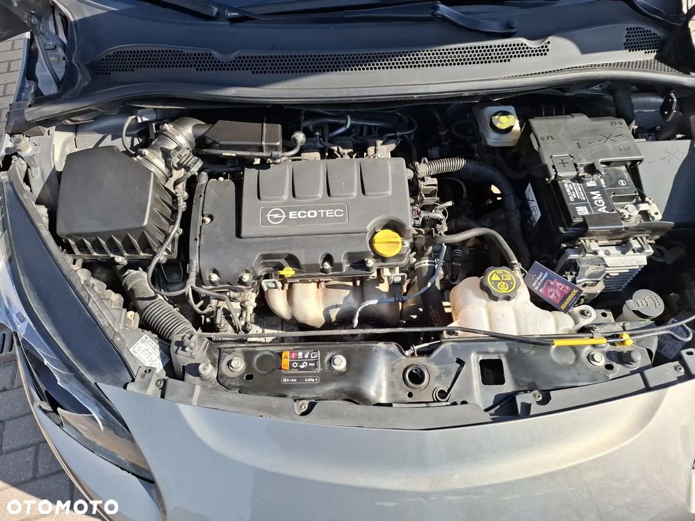 Opel Corsa 1.4 16V Automatik Cosmo - 11