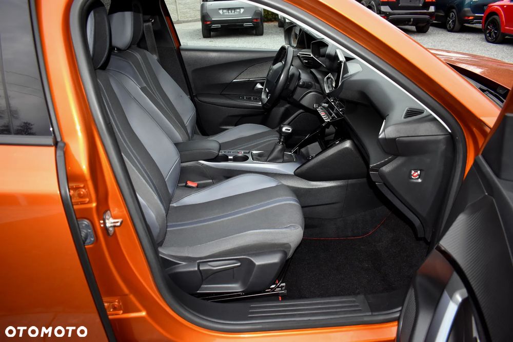 Peugeot 2008 ver-puretech-130-allure - 30