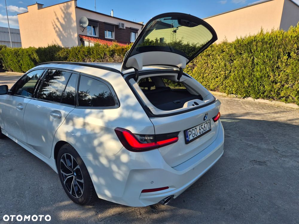 BMW Seria 3 320d xDrive Sport Line Shadow sport - 19