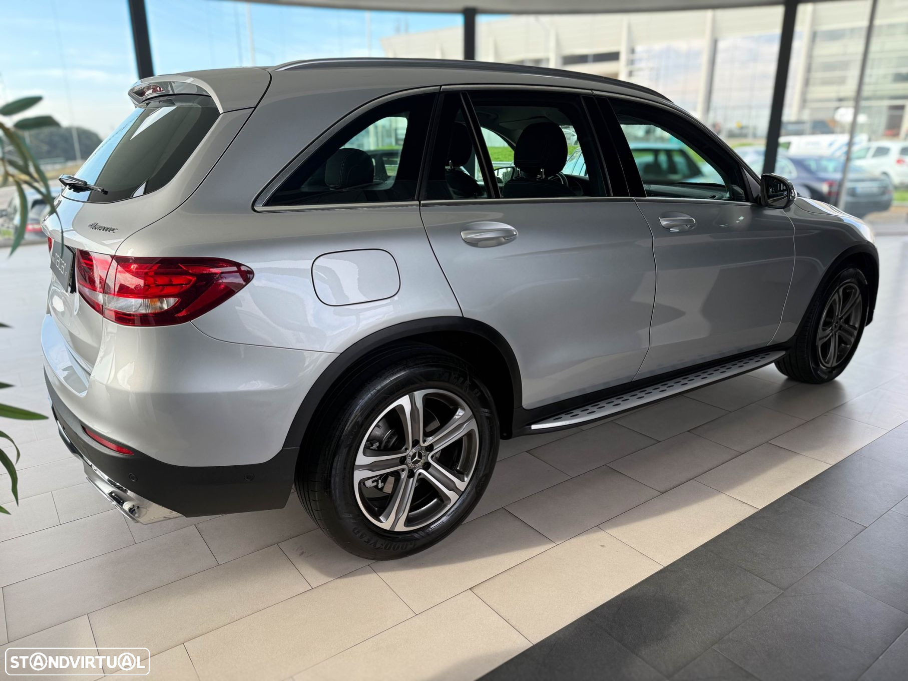Mercedes-Benz GLC 250 d 4-Matic - 21