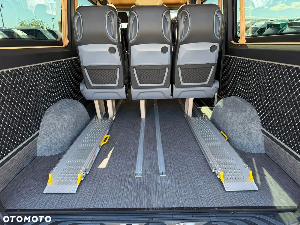Mercedes-Benz Sprinter 317 - 10