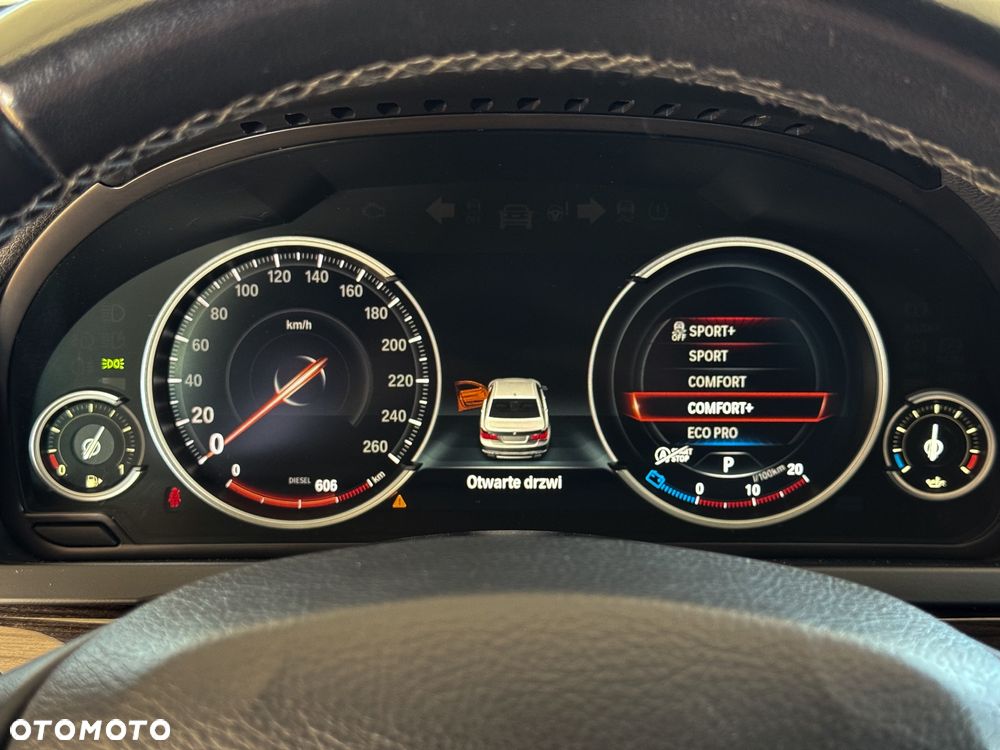 BMW Seria 7 730d - 32