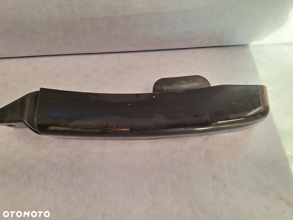 Dodge RAM 12-19 ślizg zderzaka lewy 13DSR1611M