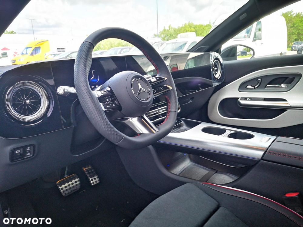 Mercedes-Benz CLA 220 mHEV 4-Matic 8G-DCT - 12