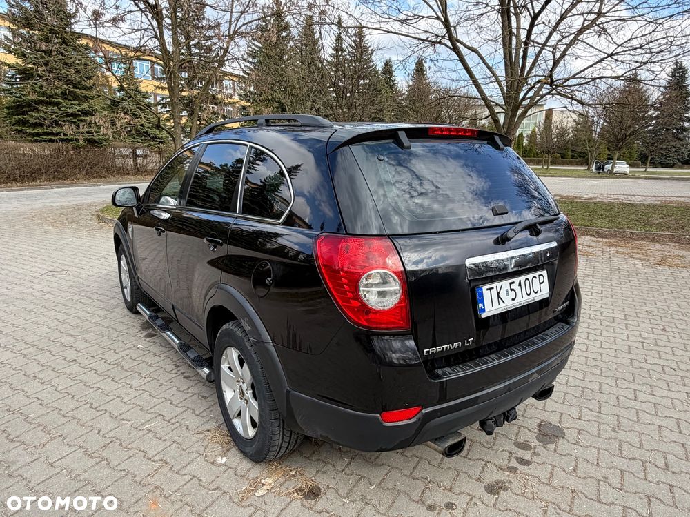 Chevrolet Captiva 2.0 d LT medium - 6