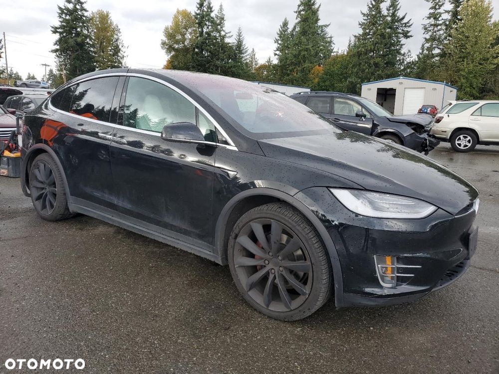 Tesla Model X Maximale Reichweite - 4