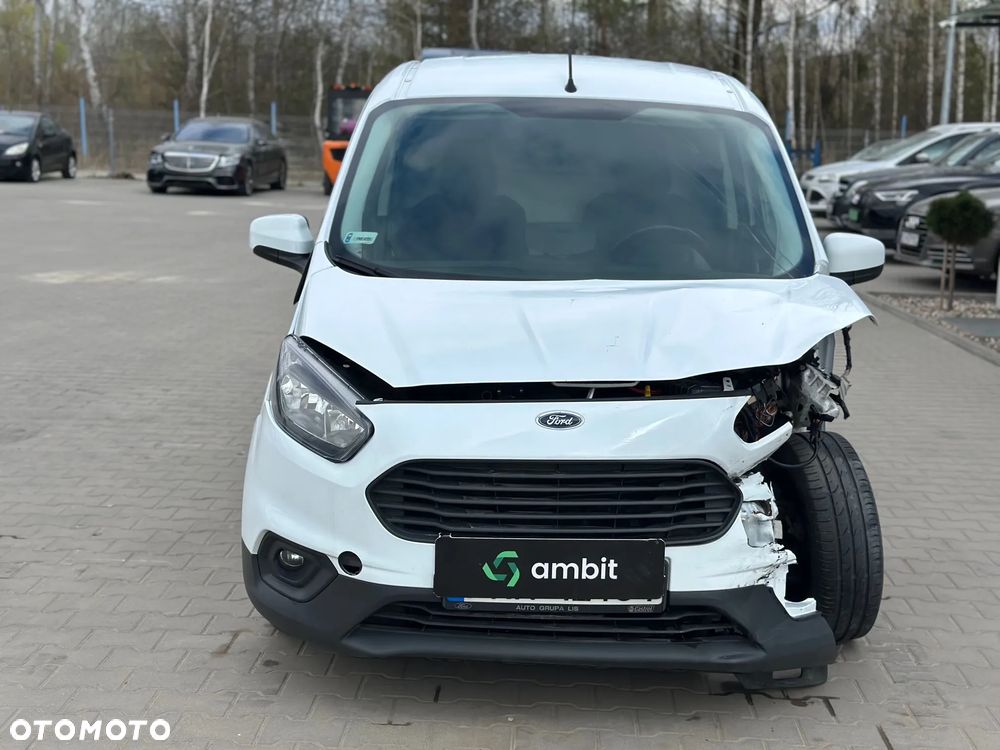 Ford Transit Courier - 2