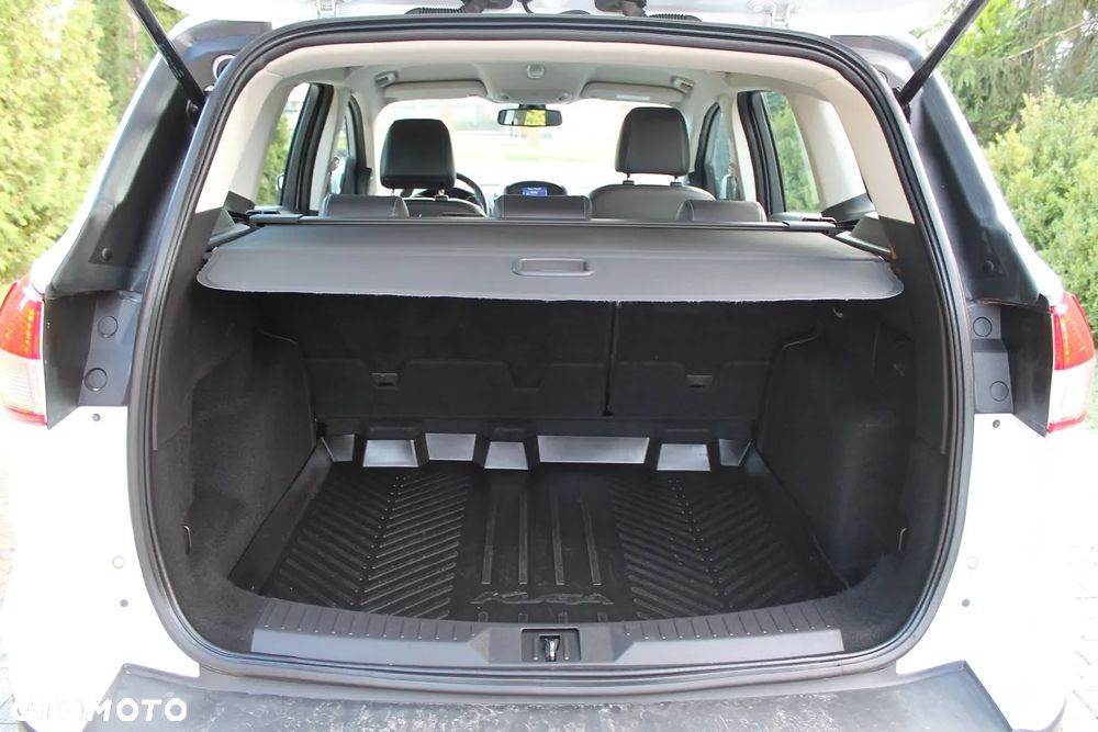 Ford Kuga 2.0 TDCi Titanium - 18