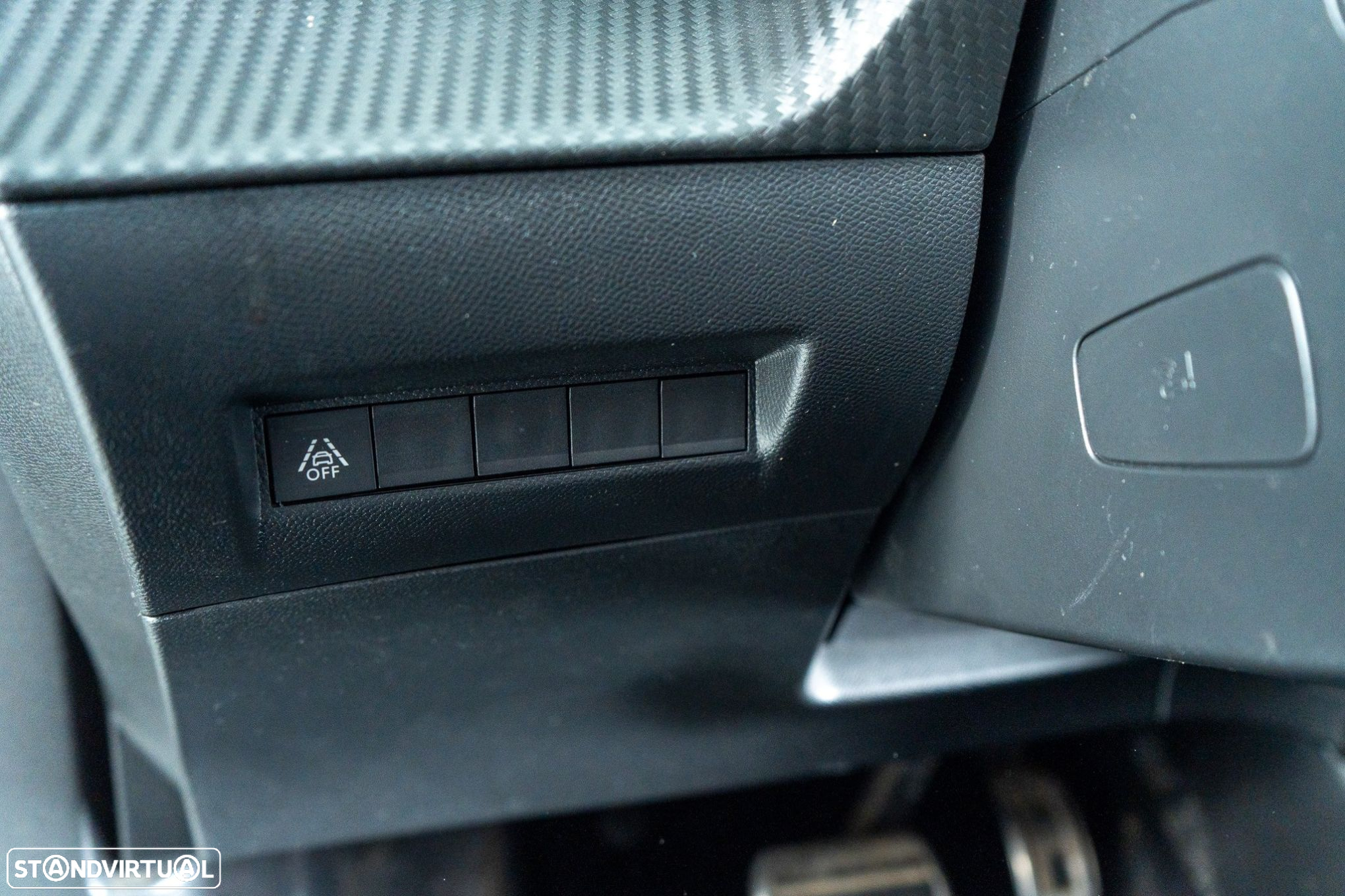 Peugeot 2008 1.2 PureTech GT Line EAT8 - 20