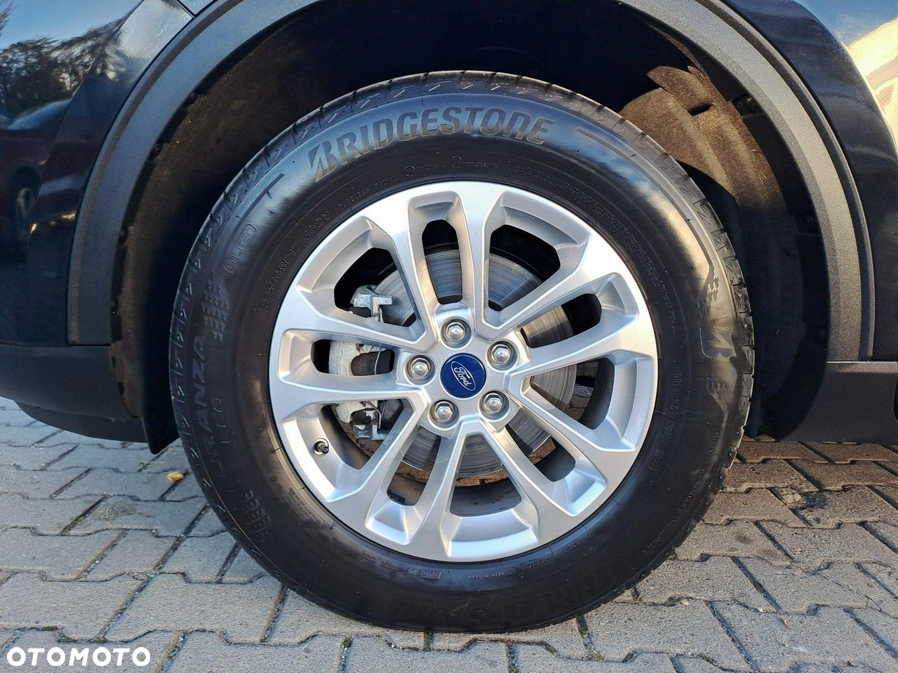 Ford Kuga - 17