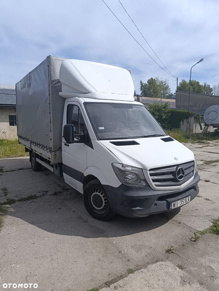 Mercedes-Benz Sprinter - 2