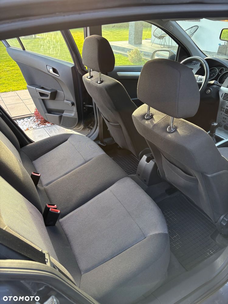 Opel Astra 1.4 - 15