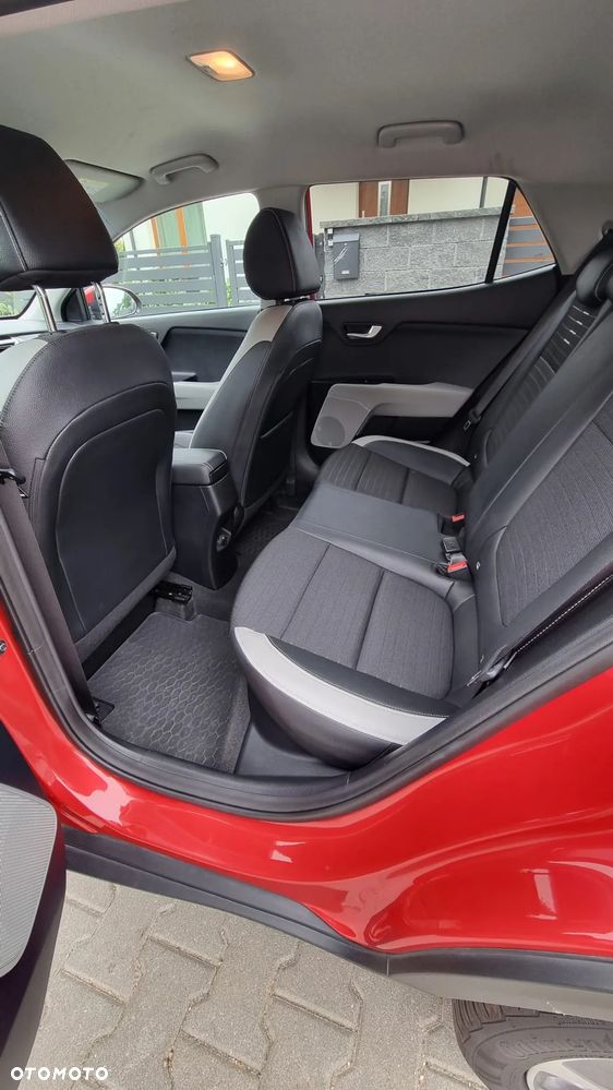 Kia Stonic 1.0 T-GDI L - 9