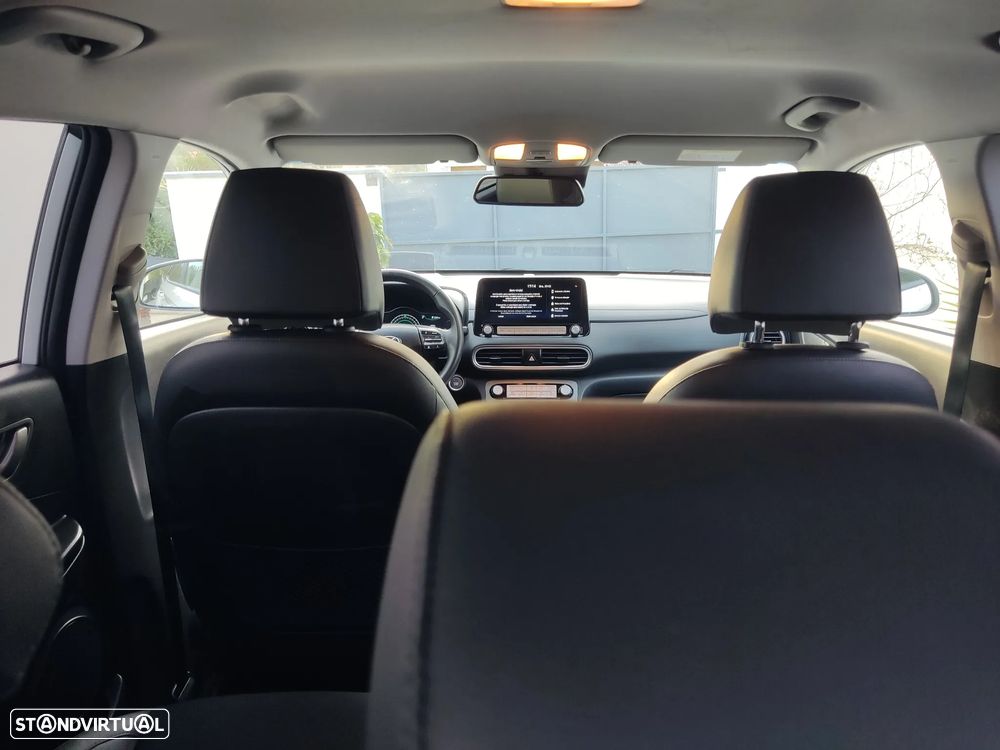 Hyundai Kauai Premium - 14