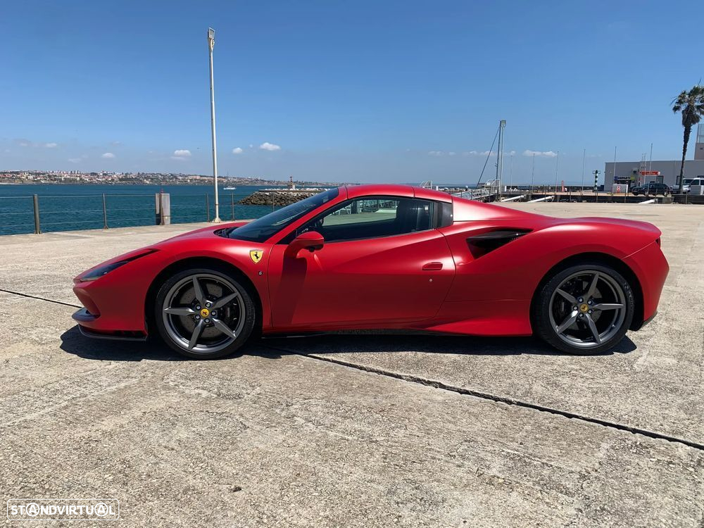 Ferrari F8 Tributo Spider - 13