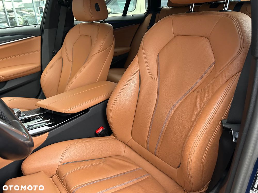 BMW Seria 5 520d mHEV M Sport sport - 12