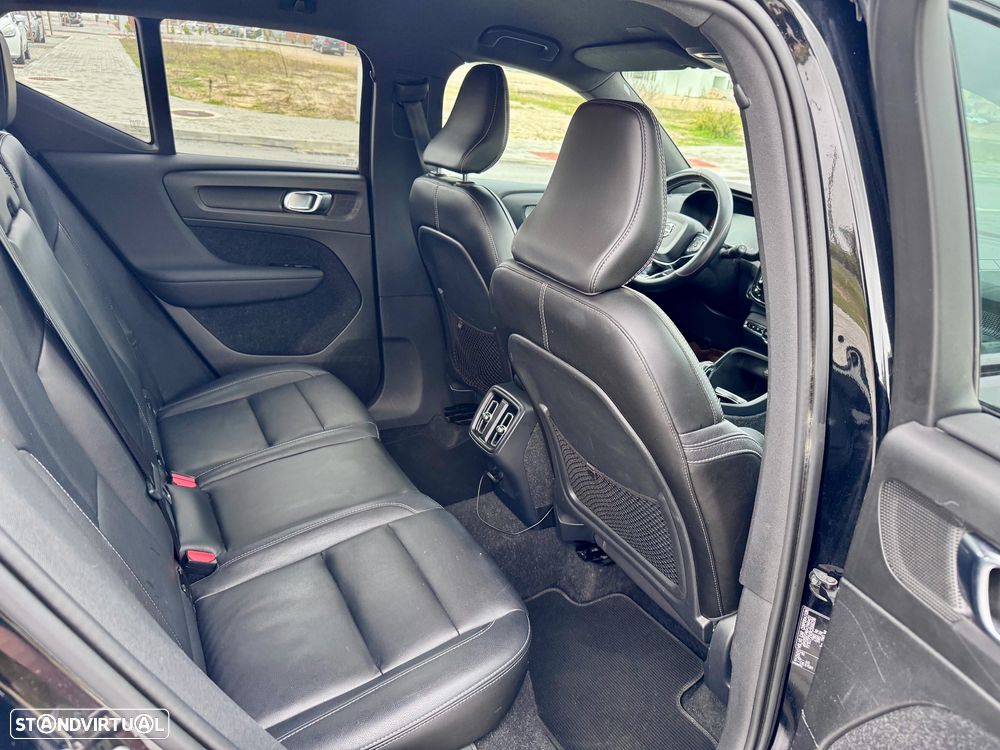 Volvo XC 40 2.0 D3 R-Design Geartronic - 16