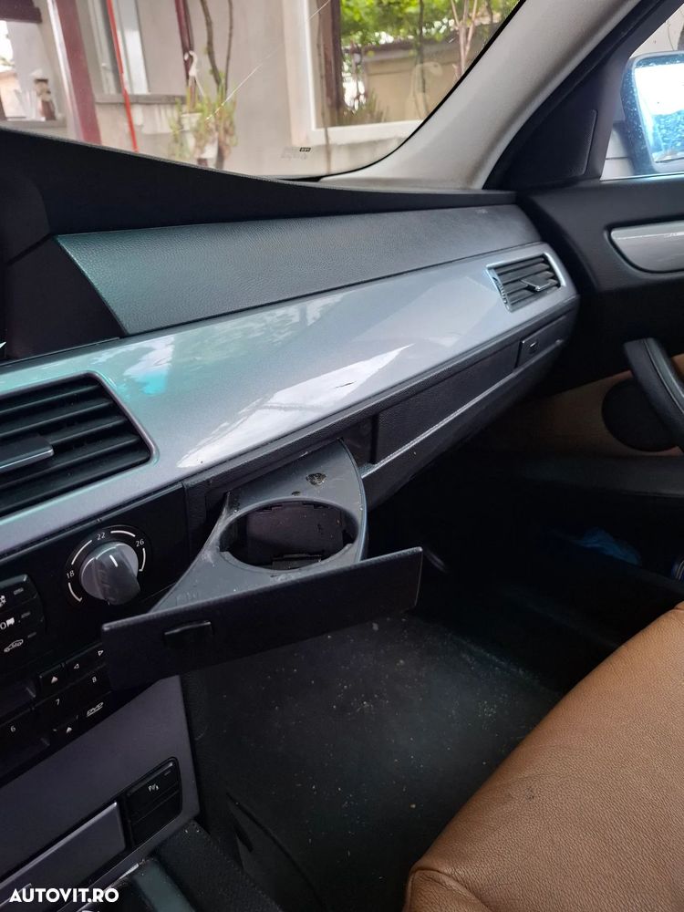 BMW Seria 5 - 12