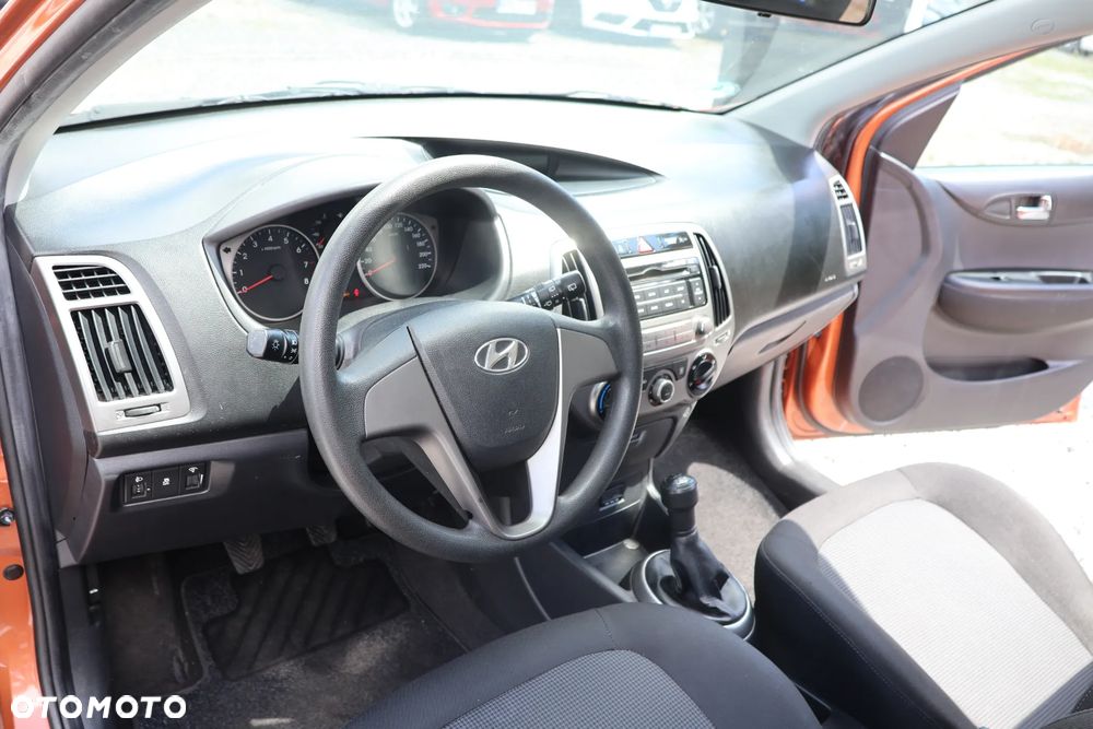 Hyundai i20 1.25 Classic - 6