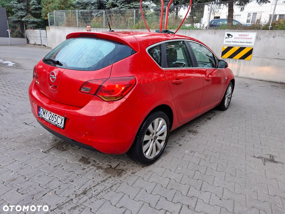 Opel Astra 1.6 Cosmo - 7