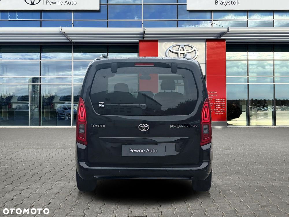 Toyota Proace City Verso 1.5 D-4D Family - 4