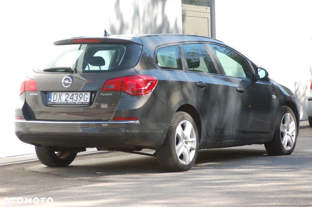 Opel Astra 1.4 T Enjoy S&S - 3