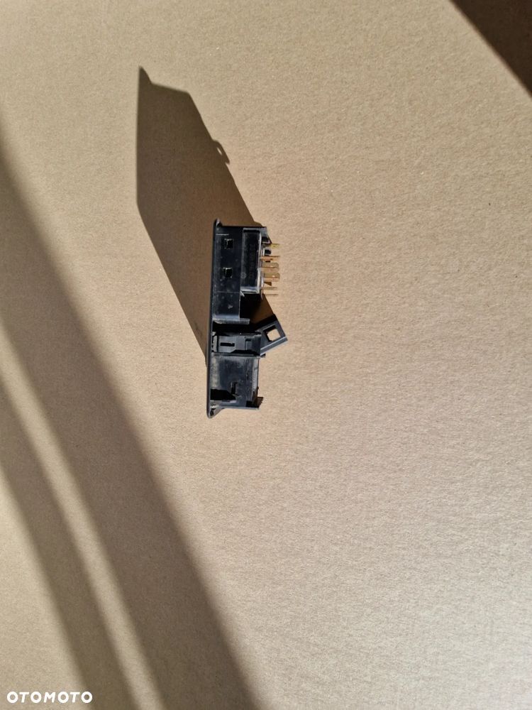 PRZEŁĄCZNIK SZYB VW T4 7D0959539 7D0959555 - 6