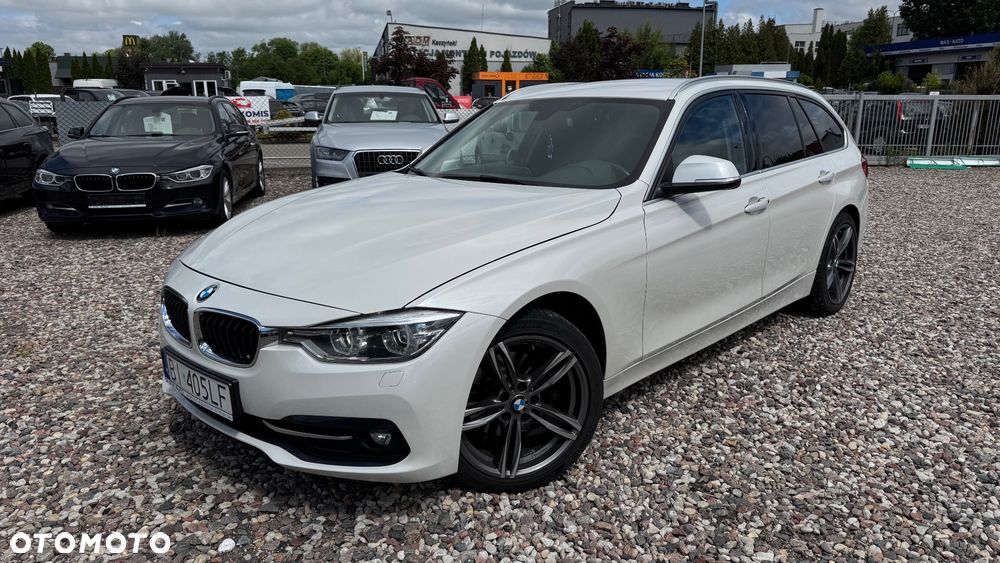 BMW Seria 3 320d Sport Line - 4