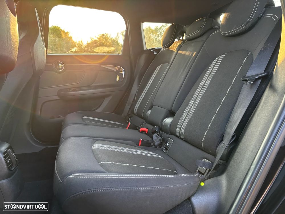 MINI Countryman Cooper SE ALL4 Auto - 7