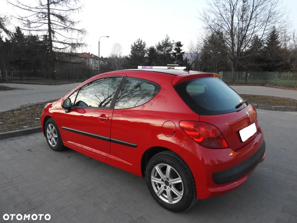 Peugeot 207 90 HDi FAP (Blue Lion) Urban Move - 10