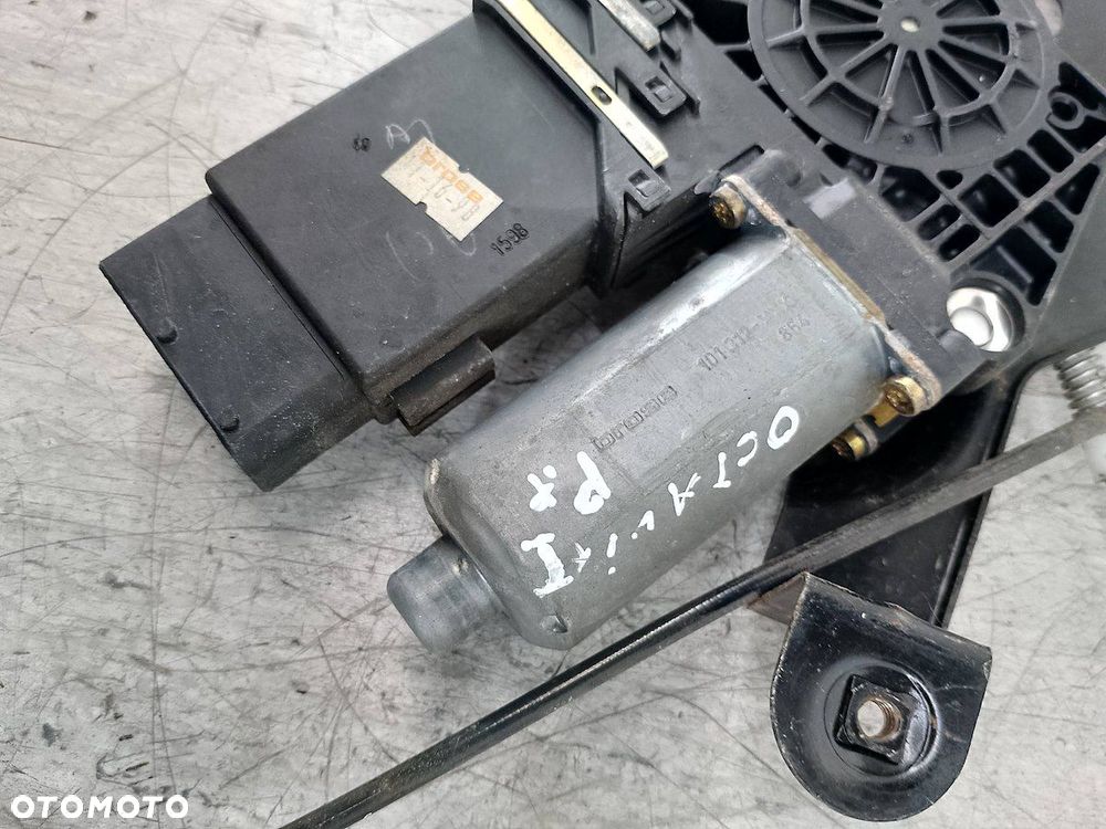 PODNOŚNIK SZYBY PRAWY PRZÓD SKODA OCTAVIA I 101448-201 - 6