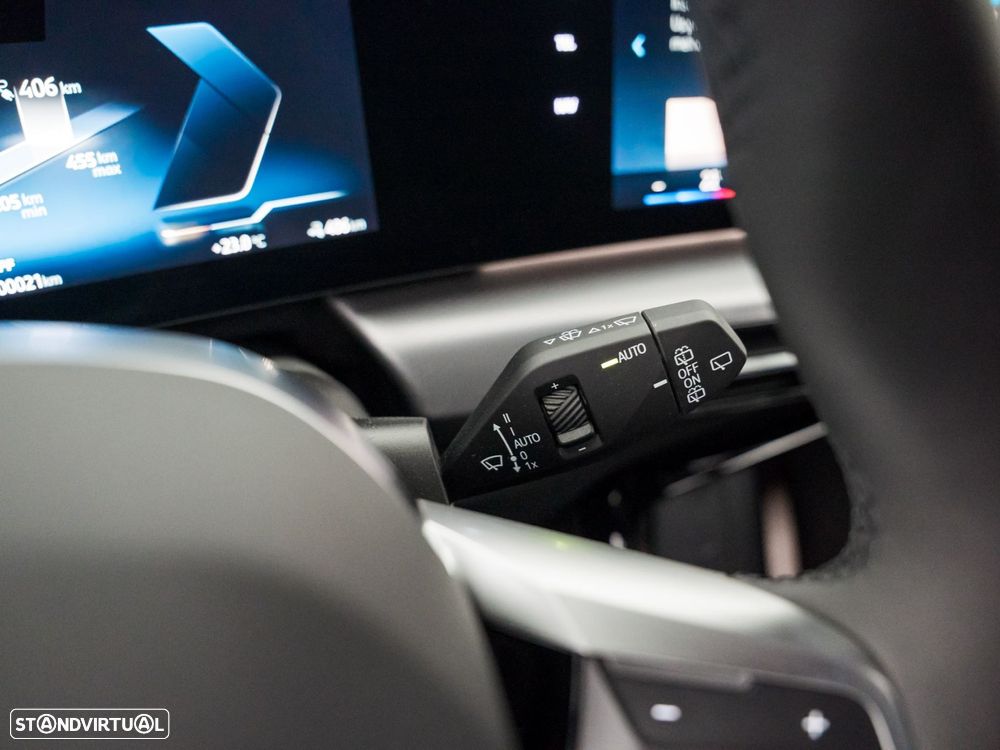 BMW iX1 eDrive20 Pack Desportivo M Pro - 23