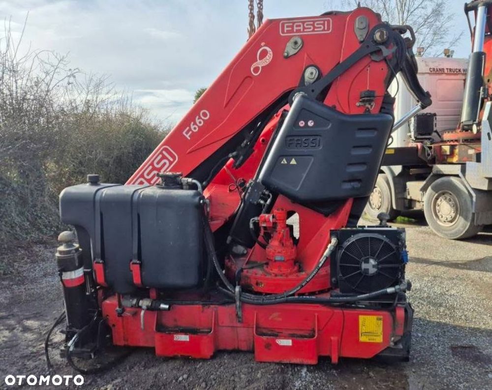 Inny HDS Dzwig żuraw Fassi F660 duży!! 6 razy wysuw hydrauliczny! Dodatkowe podpory. RADIO !!! Mało używany. HIAB Effer Palfinger HMF - 10