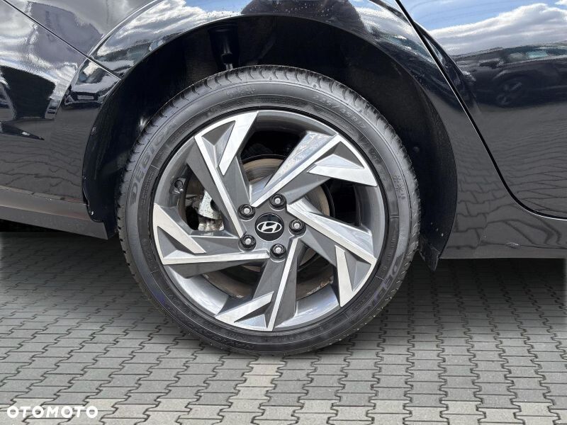 Hyundai Elantra 1.6 Smart CVT - 18