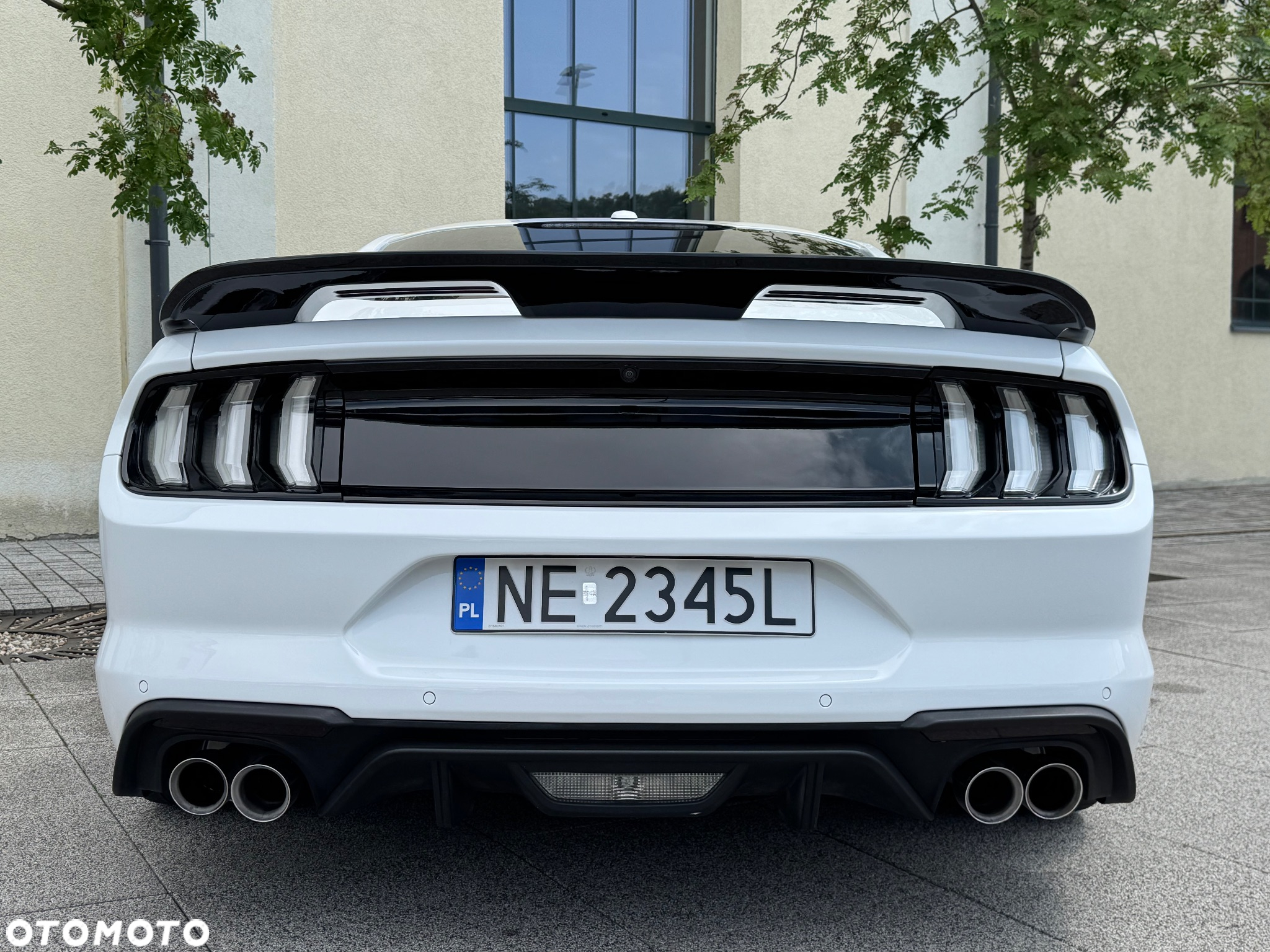 Ford Mustang 5.0 V8 GT - 6