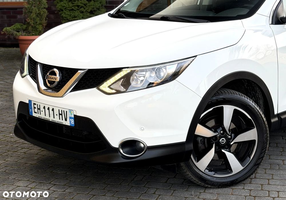 Nissan Qashqai 1.2 DIG-T Tekna EU6 - 15