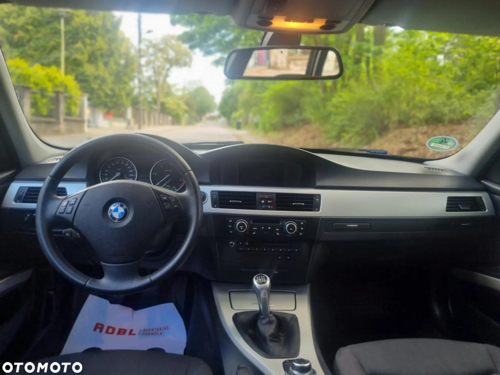 BMW Seria 3 316d - 13