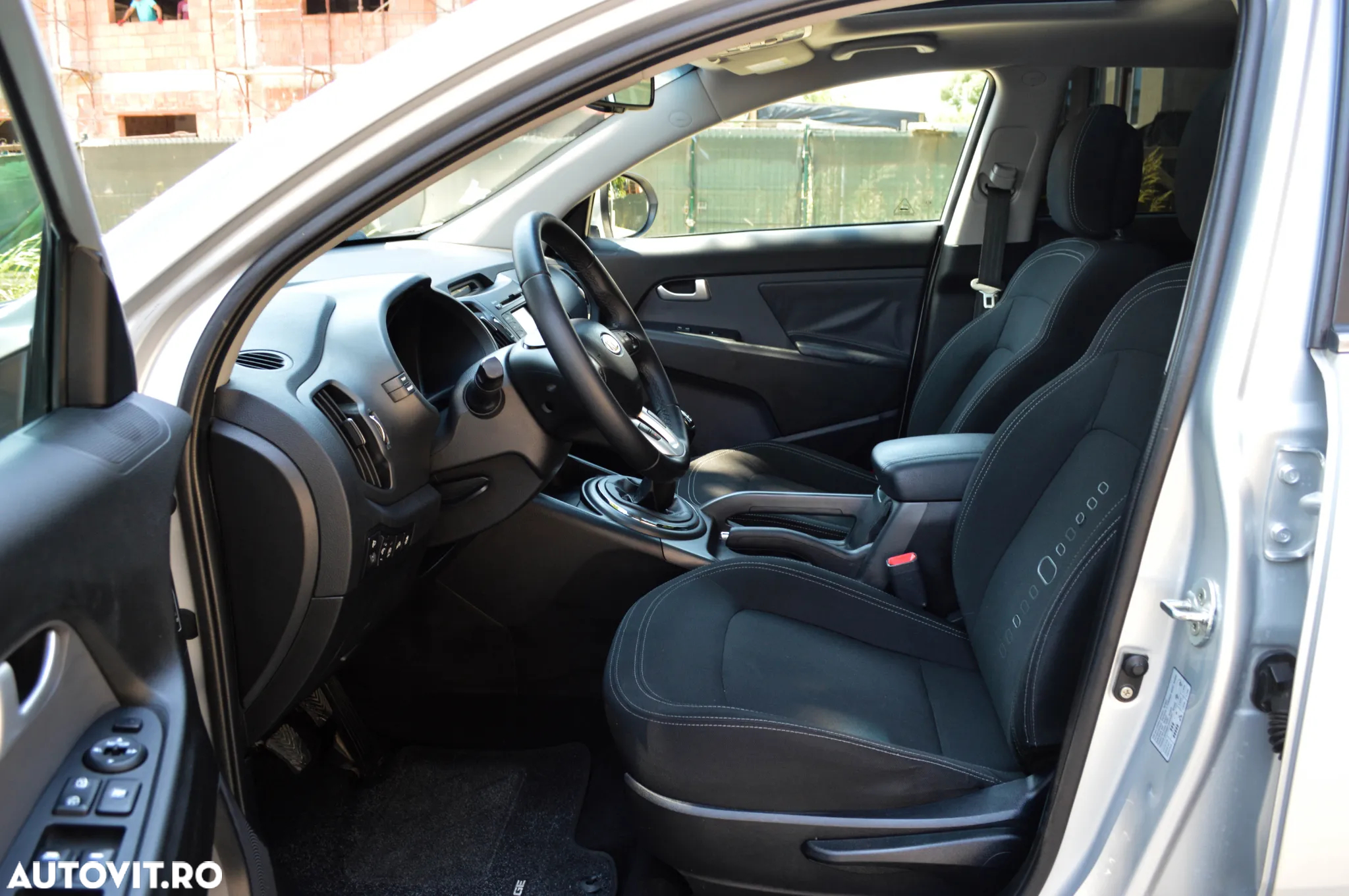 Kia Sportage 1.7 CRDI 2WD Attract - 25