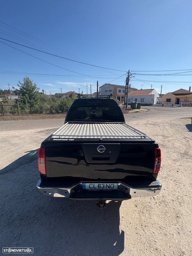 Nissan Navara 2.5 dCi CD LE Hi-Tech AT - 7