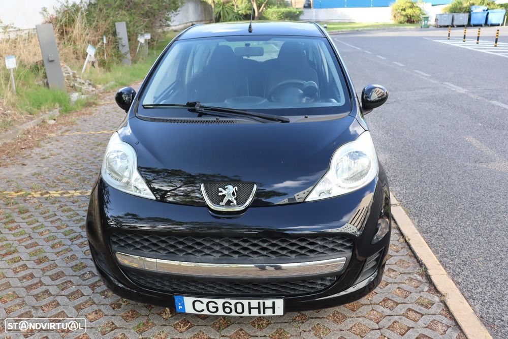 Peugeot 107 1.0 Trendy - 26