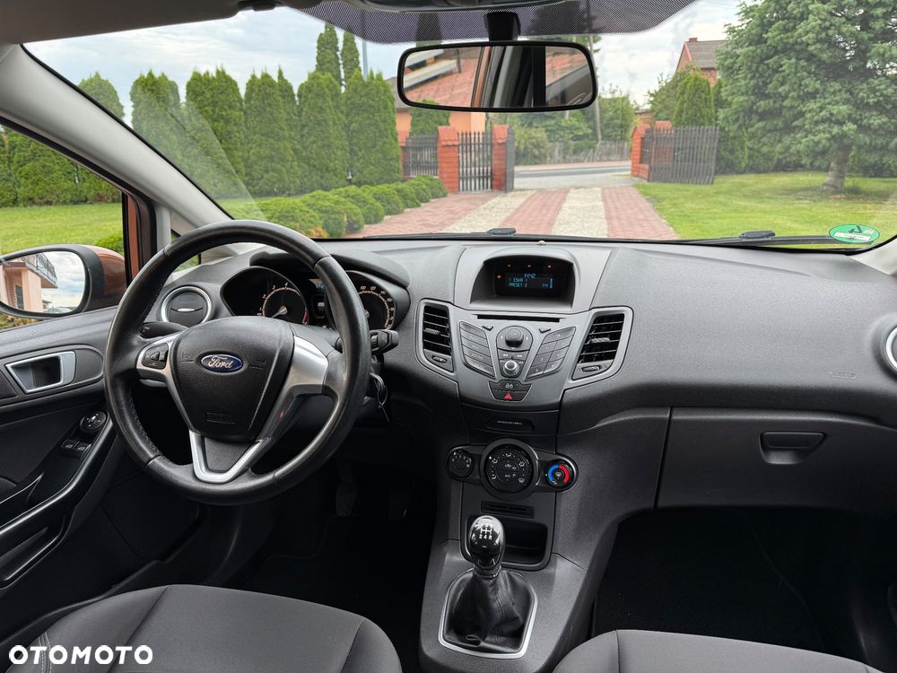 Ford Fiesta 1.0 Celebration - 19