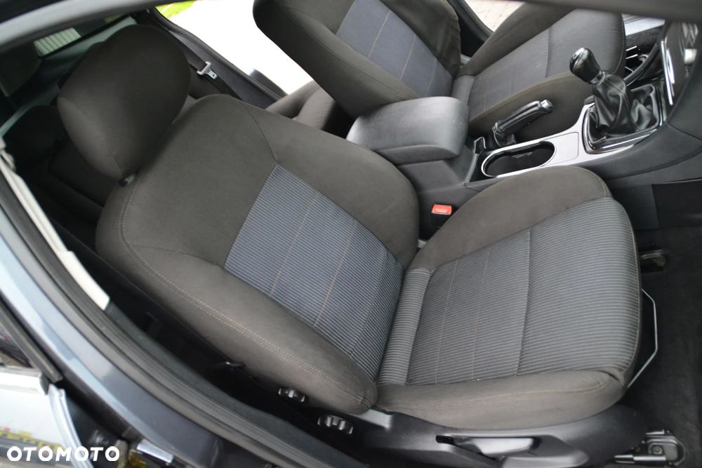 Ford Mondeo 2.0 Viva Titanium - 32